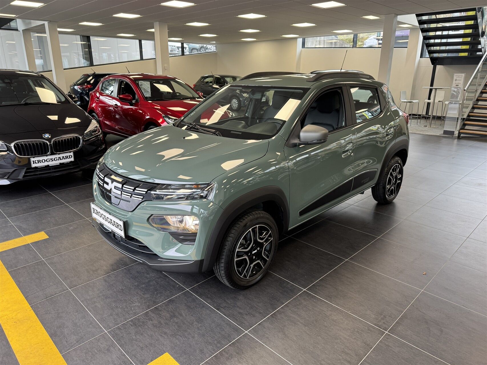 Dacia Spring EL Expression 44HK 5d Aut.