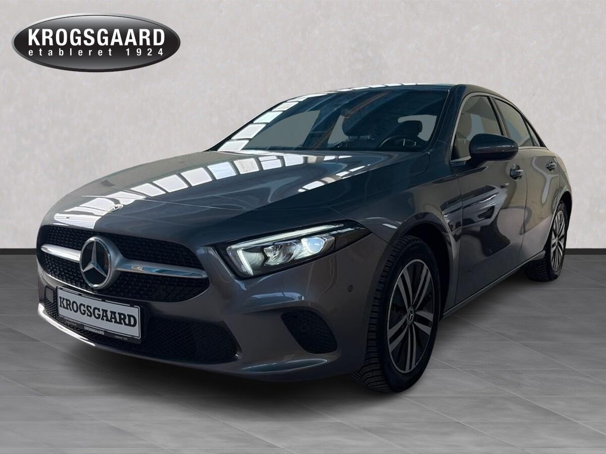 Mercedes-Benz A250 e 1,3 Plugin-hybrid AMG Line 8G-DCT 218HK 8g Aut.